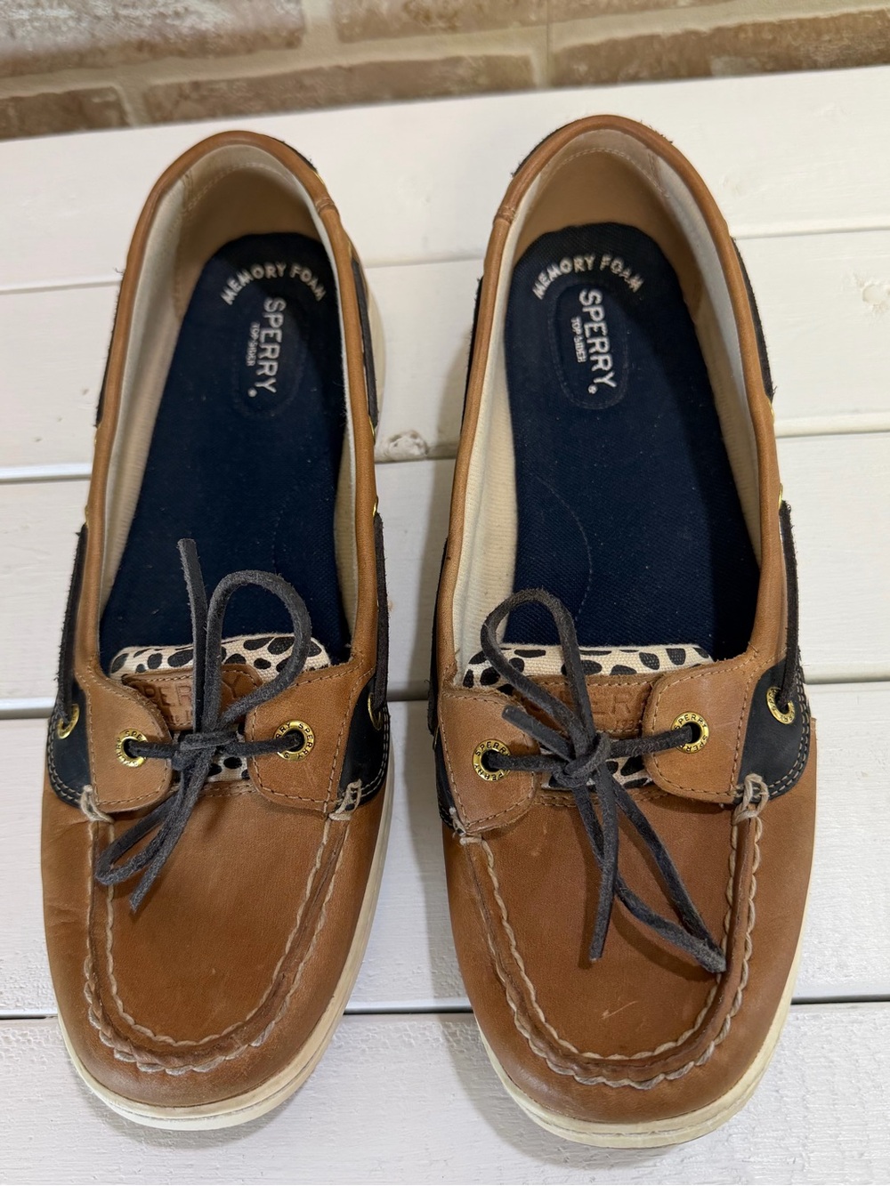 Sperry Authentic Original Leather Boat Shoes Cheetah Print Memory Foam Womens 11 - Picture 2 of 10